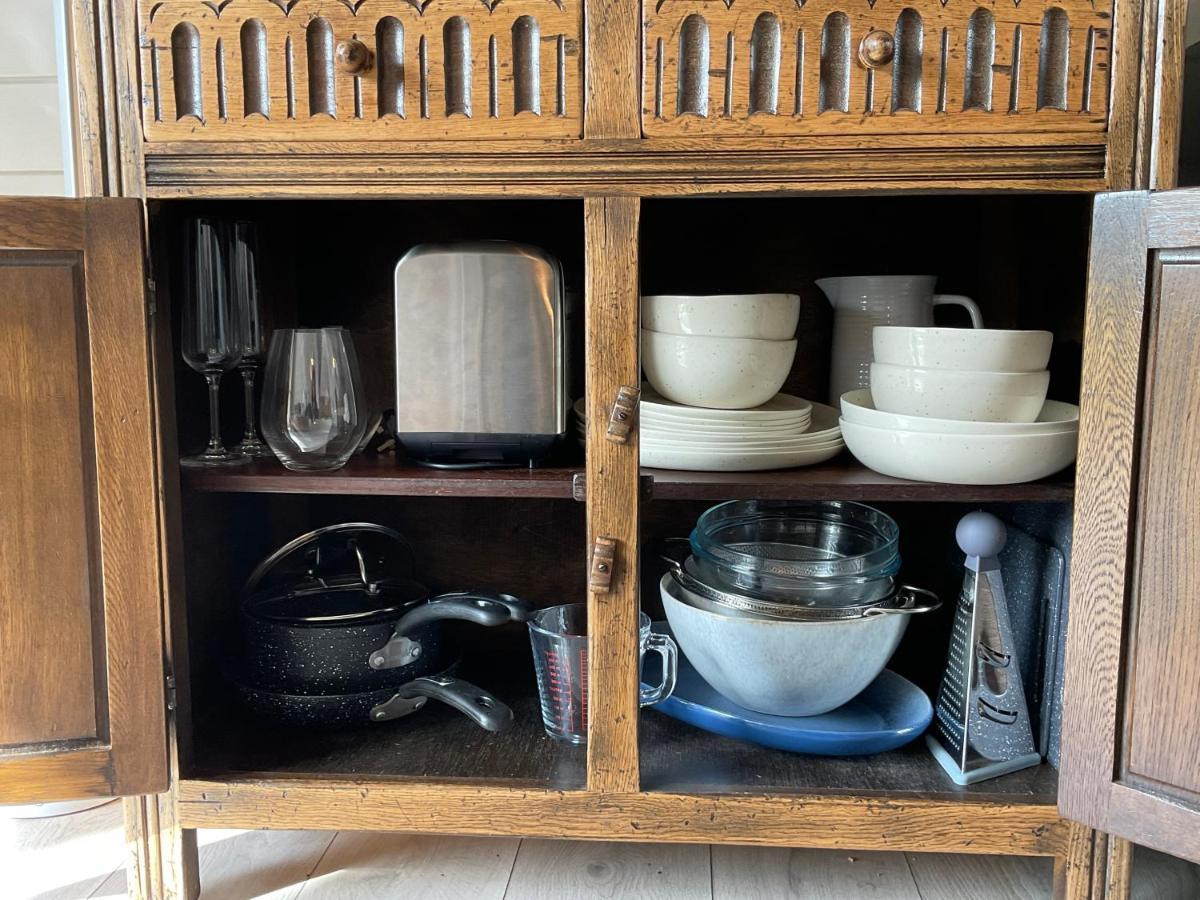 什鲁斯伯里 Secluded Cosy Luxury Pod With Wood Fired Hot Tub酒店 外观 照片